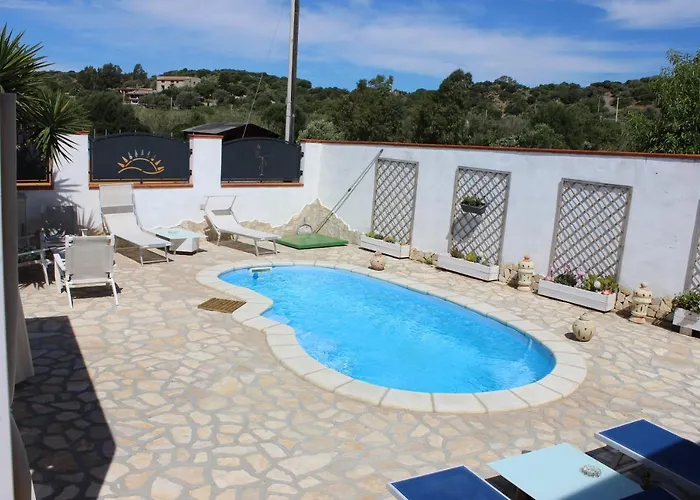 فندق مبيت وإفطار Le Casette كابيتانا